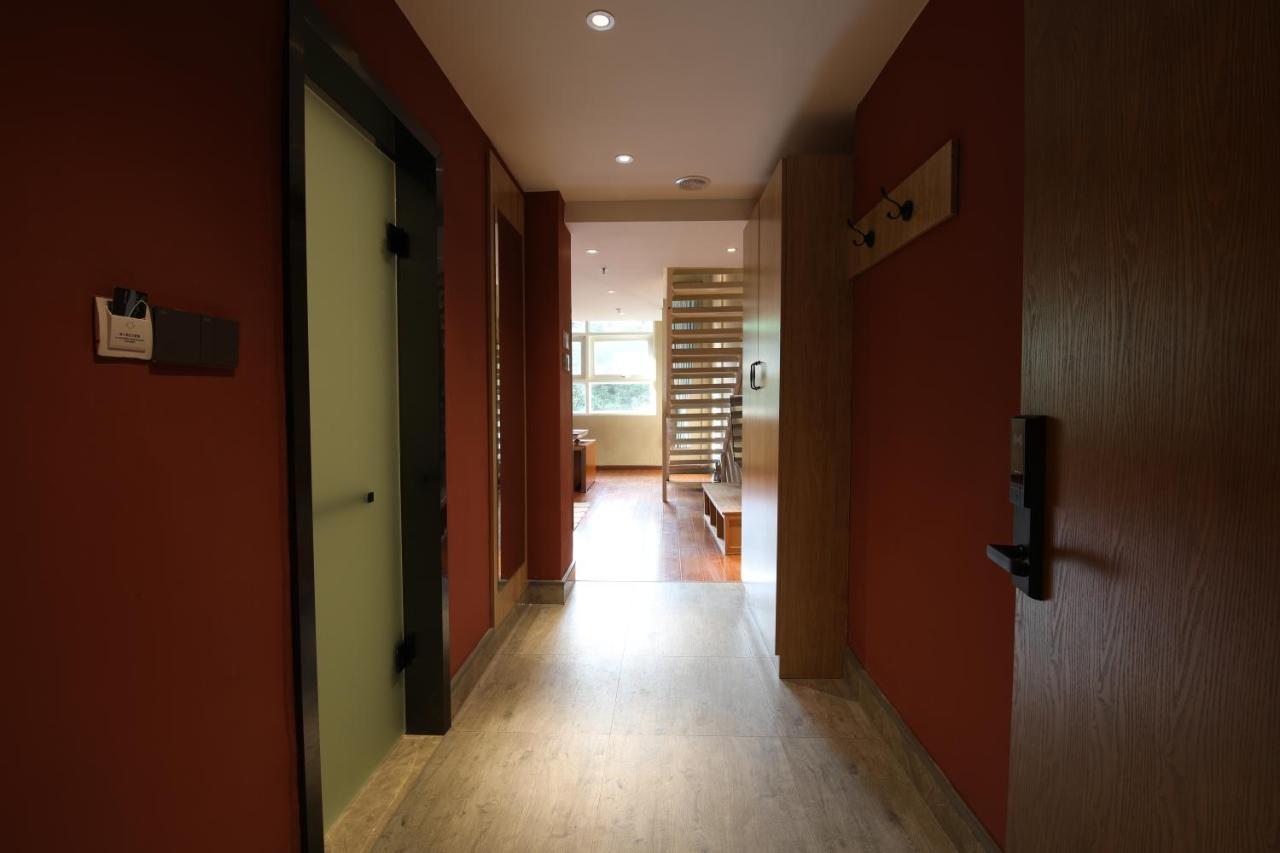 Zou Qu Ye Travel Hotel Chongqing Exterior foto