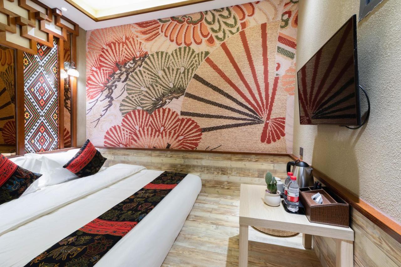 Zou Qu Ye Travel Hotel Chongqing Exterior foto